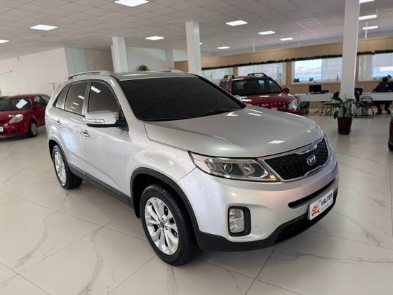 KIA SORENTO 2.4 16V GASOLINA EX AUTOMÁTICO KIA SORENTO 2.4 16V GASOLINA EX AUTOMÁTICO